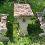 Ancien petit salon de jardin d'enfants