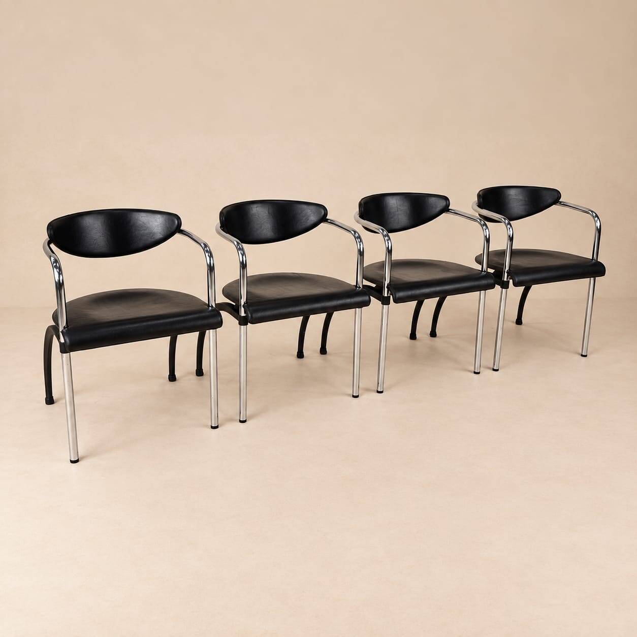 Set of 4 postmodern dining chairs by Arnold Merckx for Arco, 1980s