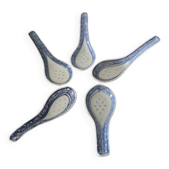 Spoons