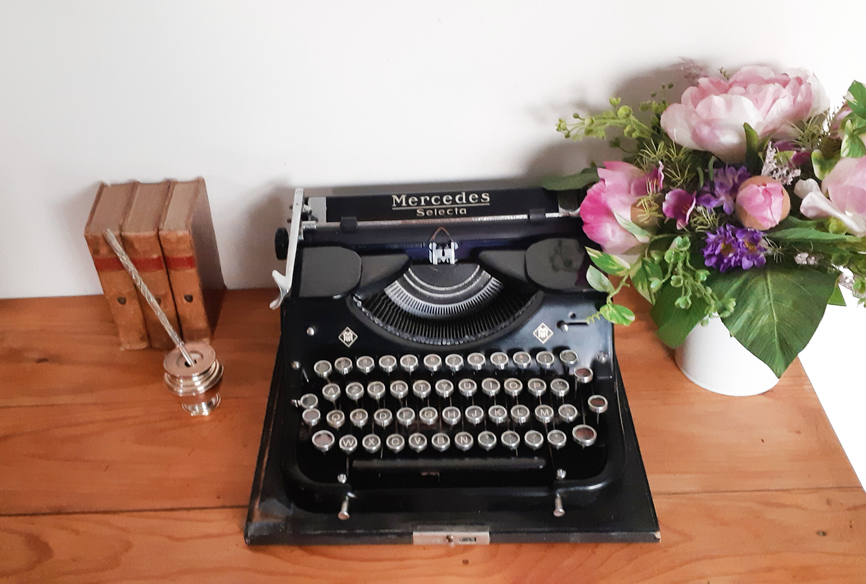 Functional typewriter , Mercedes Selecta