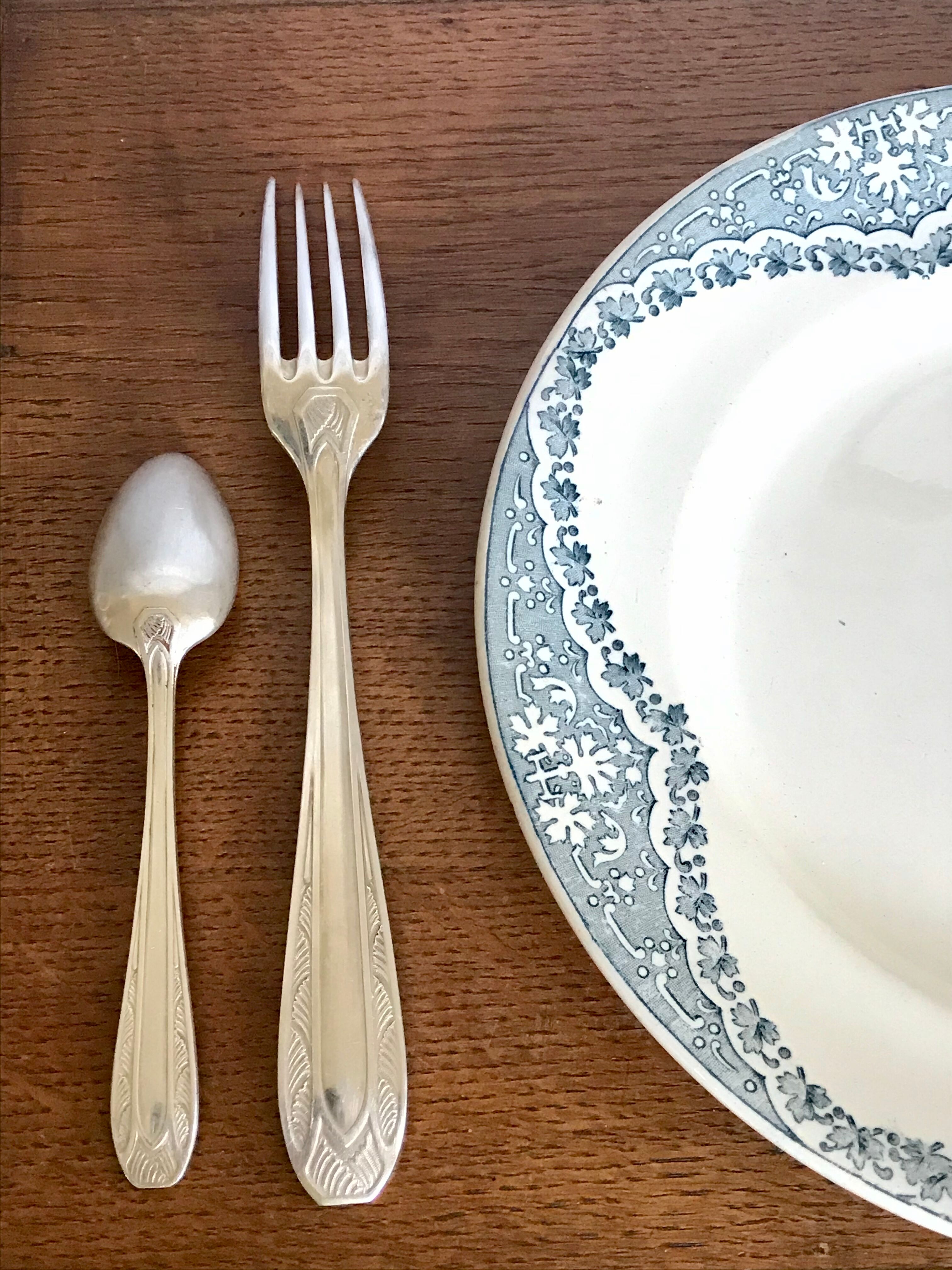 Art deco silver metal covers 34 pieces