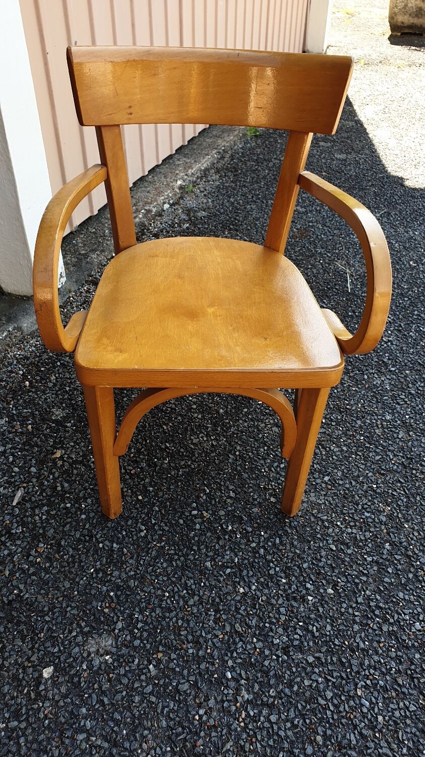 Children's armchair bauman