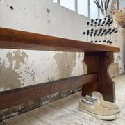 Paire de bancs noyer 1900