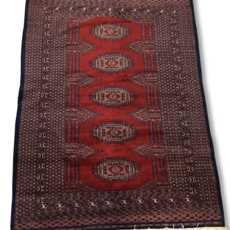 Bukhara nine, 128 hand-knotted carpets x 169