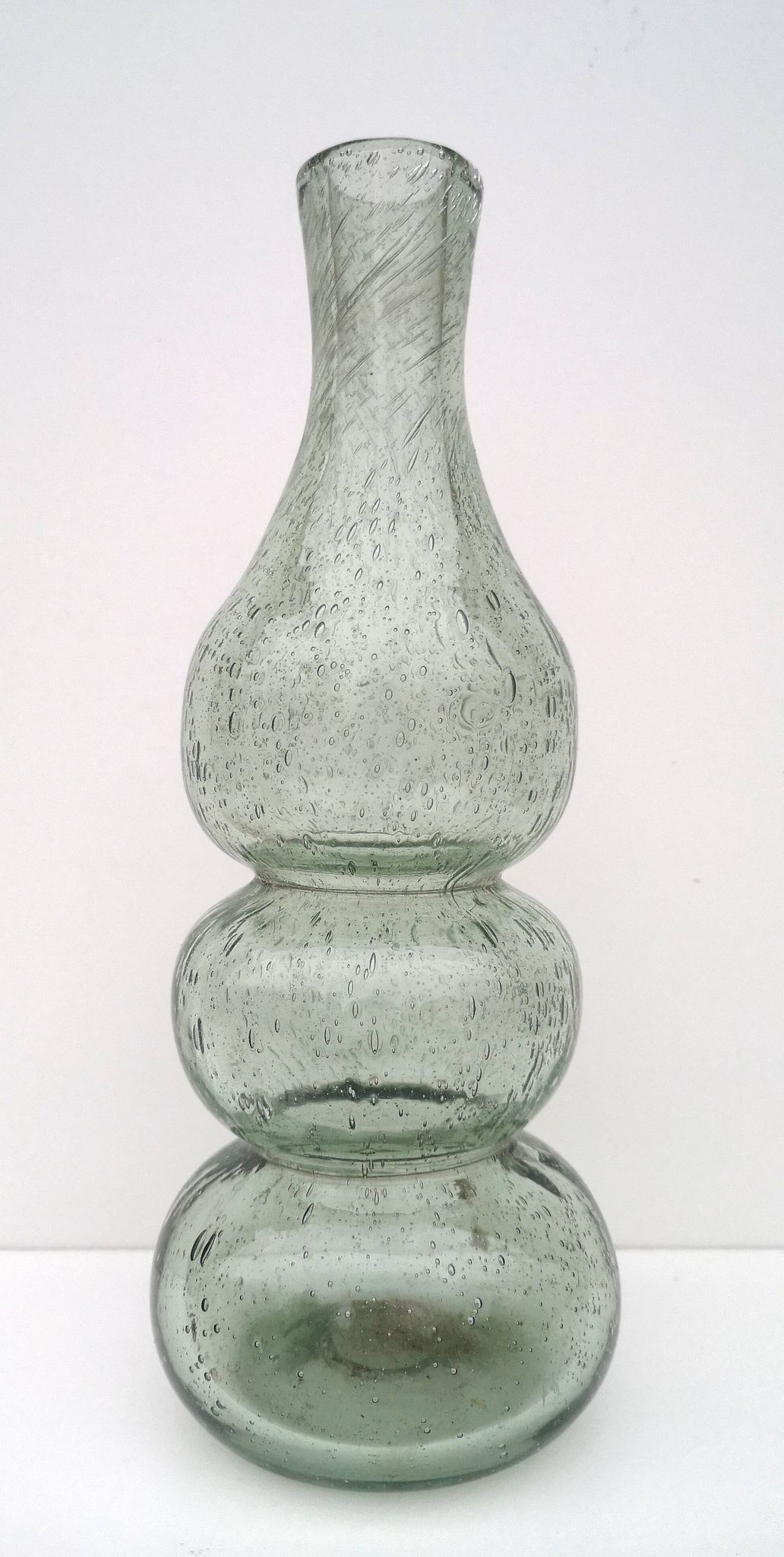 Vase, vintage soliflore in blown glass, bubbled