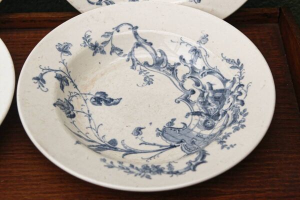 Lot de 6 assiettes terre de fer Jules Vieillard, modèle St buveurs