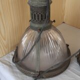 2 holophanous industrial lamps