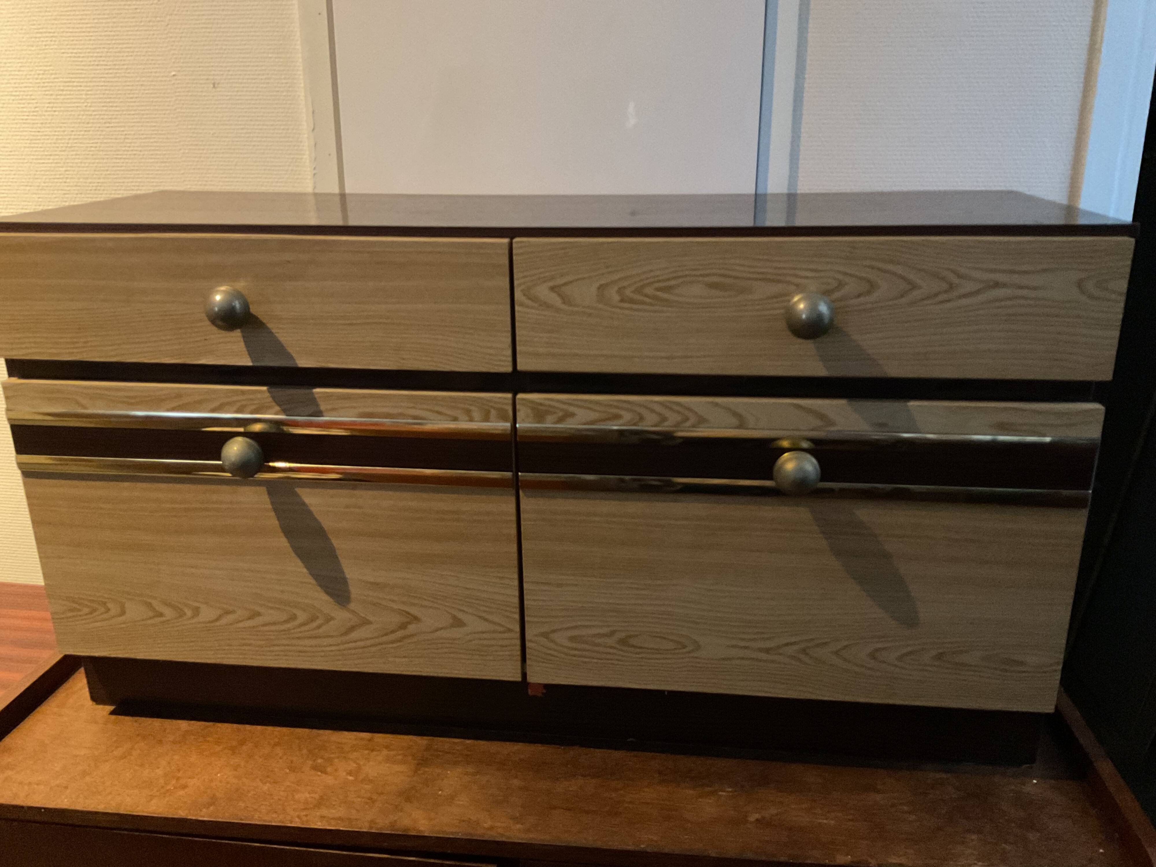 Vintage low cabinet from the 60s/70s in excellent condition.