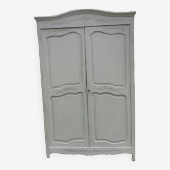 Armoire patinée