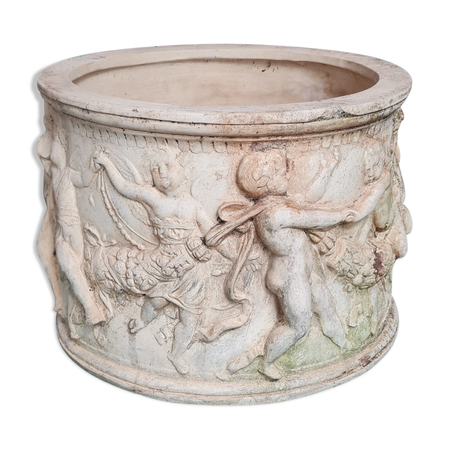Round white stone pot cover with a farandole of angels