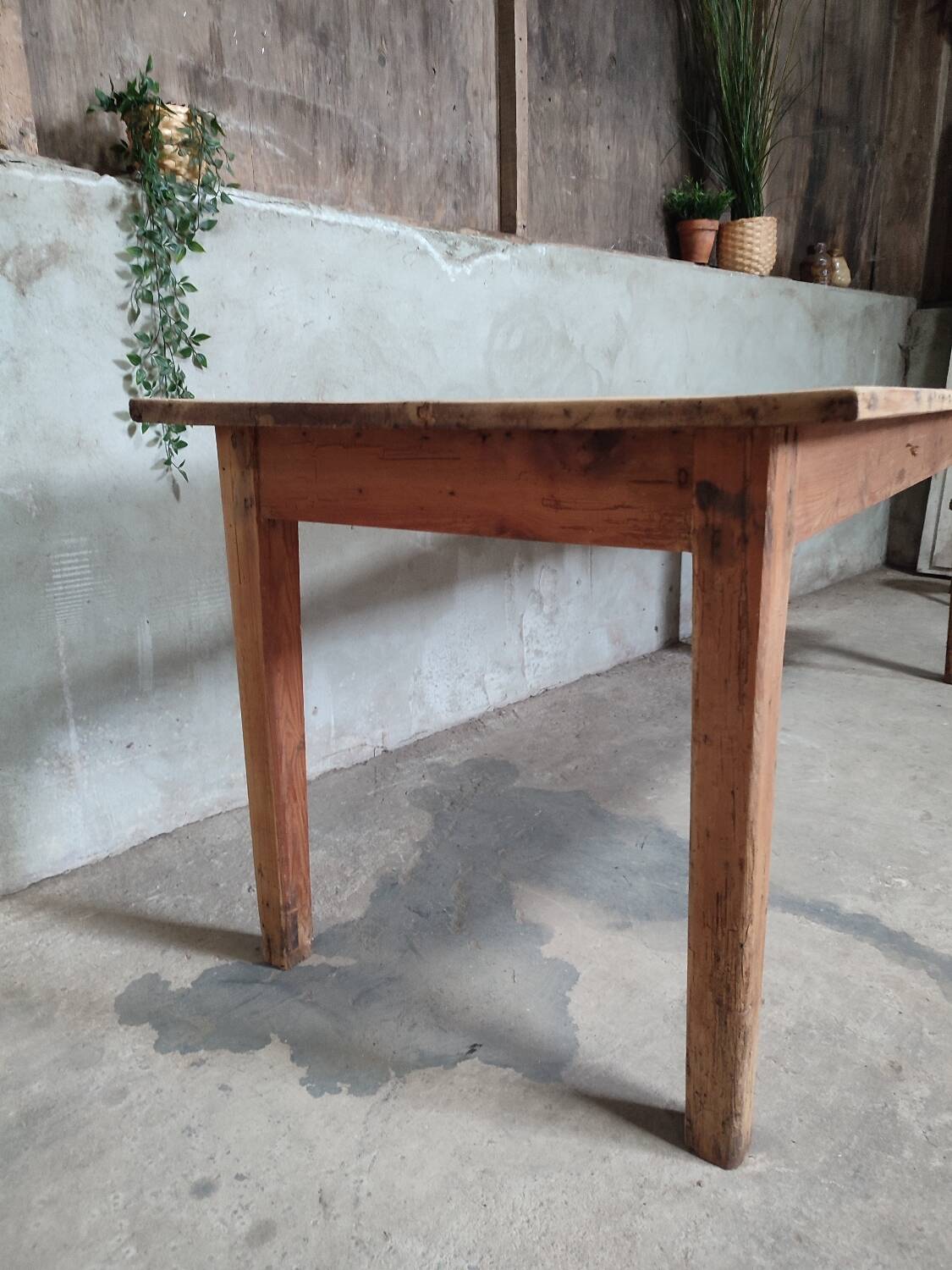 Pine Farmhouse Table