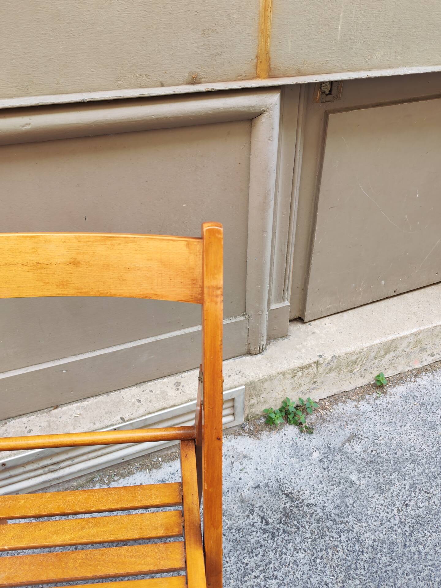 Lot de 2 chaises pliantes en bois vintage