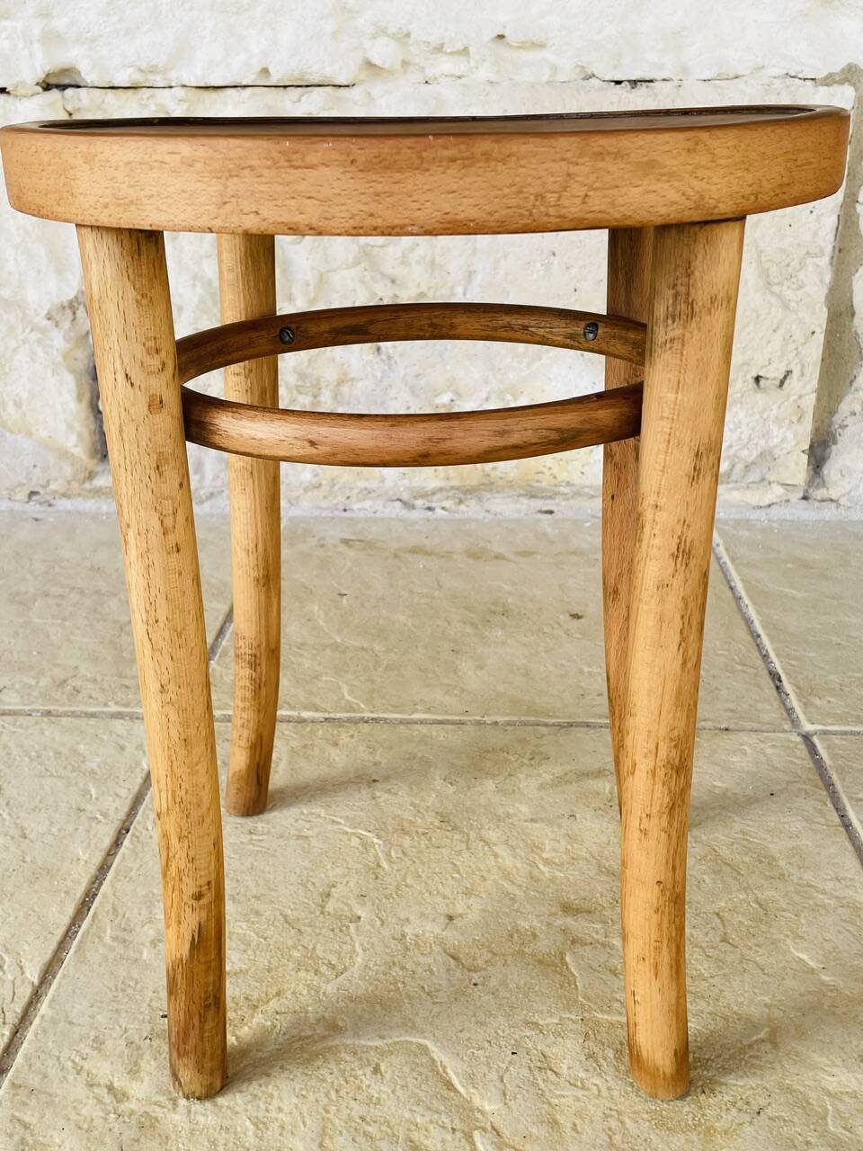 Curved wooden stool by Thonet for FMG Poland, 1930
