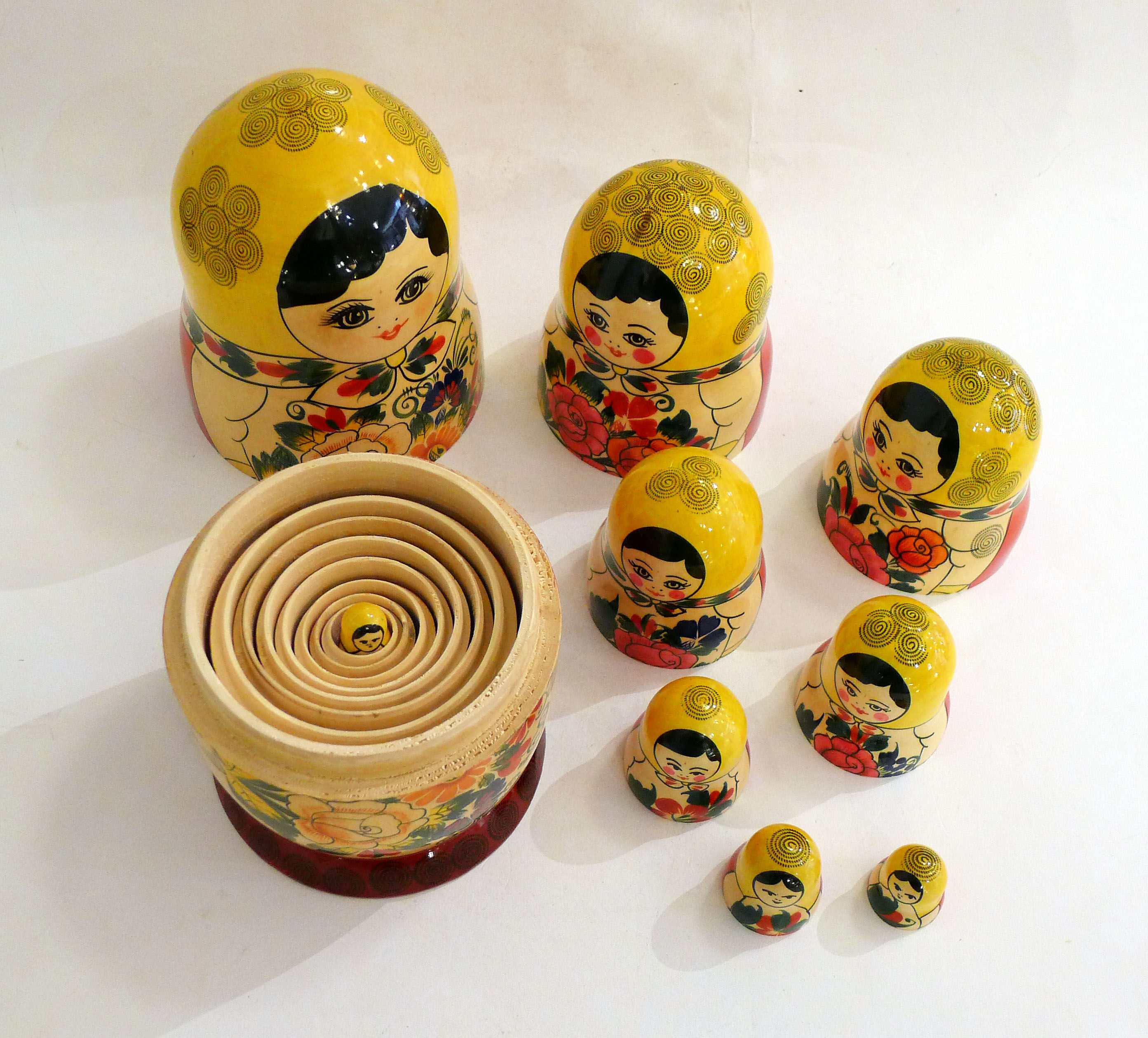 Set of 9 matryoshkas / Russian dolls