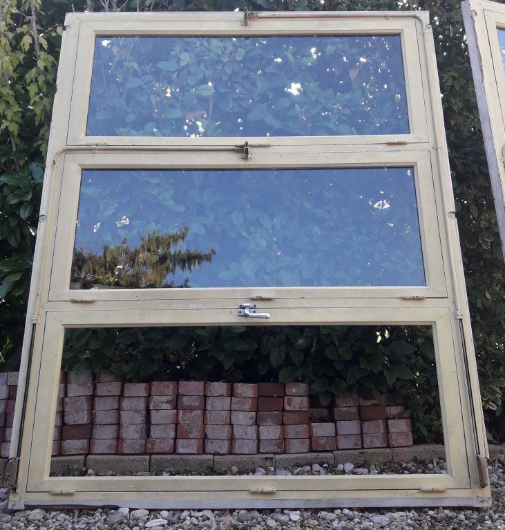 Wooden canopy 3 windows with bellows and abbatant