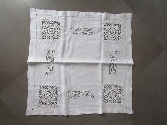 Antique embroidered tea tablecloth 78x78cm