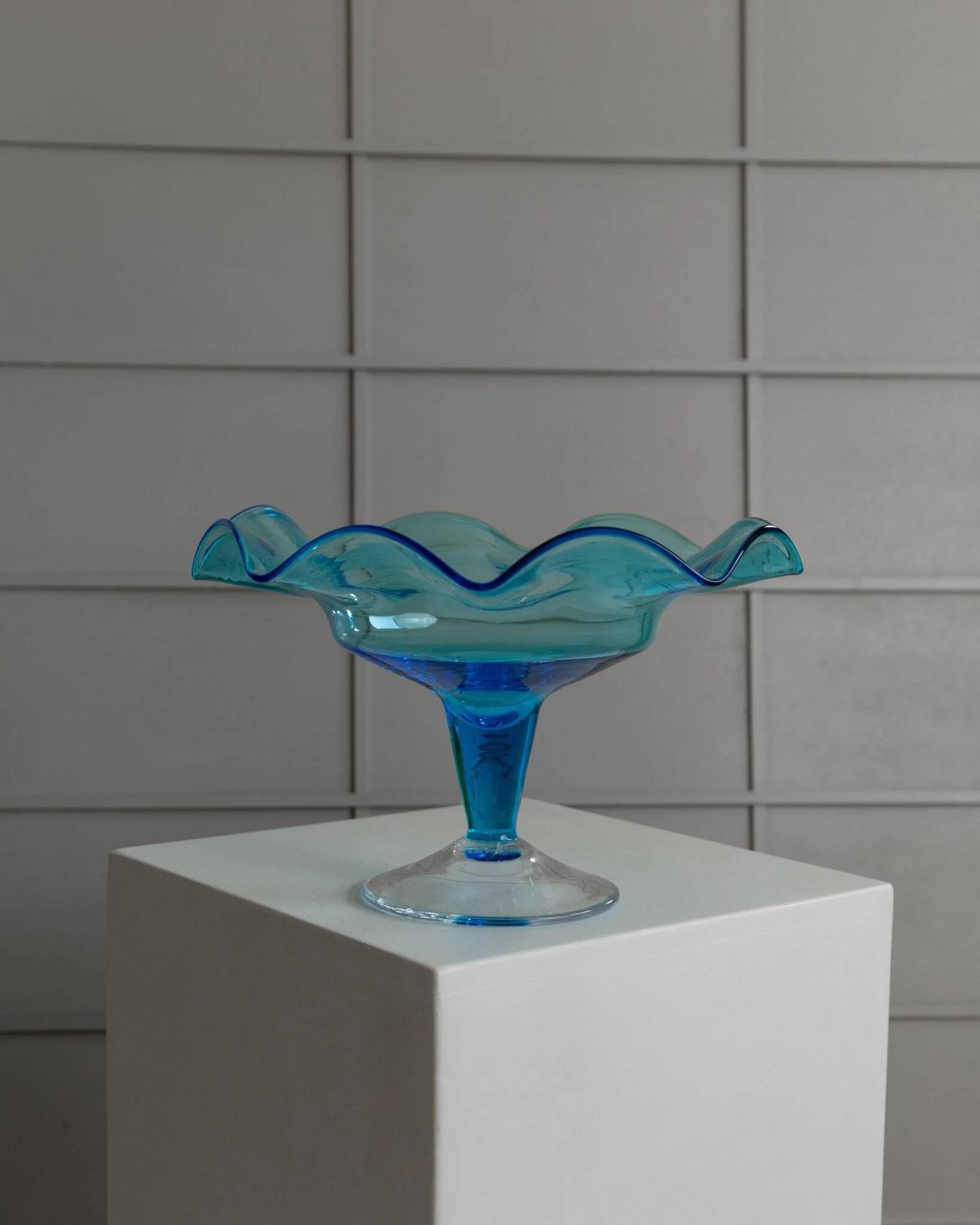 Blue Murano Glass Footed Dessert Bowl, Italy 1980s - Vintage Verre-et-Cristal Art