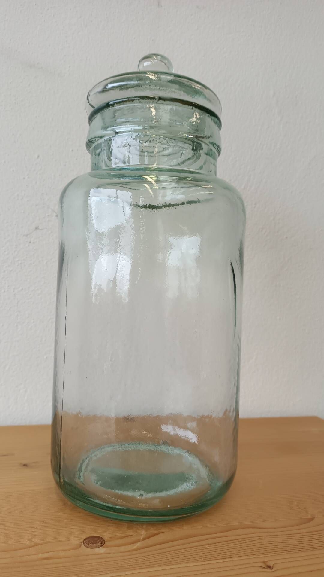 Glass sweet jar