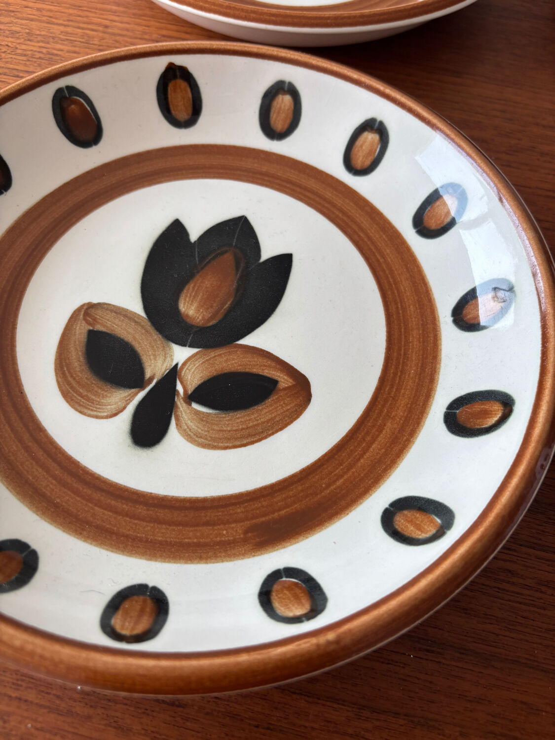 Set of 6 Boch La Louvière soup plates, Kimono model, 1970