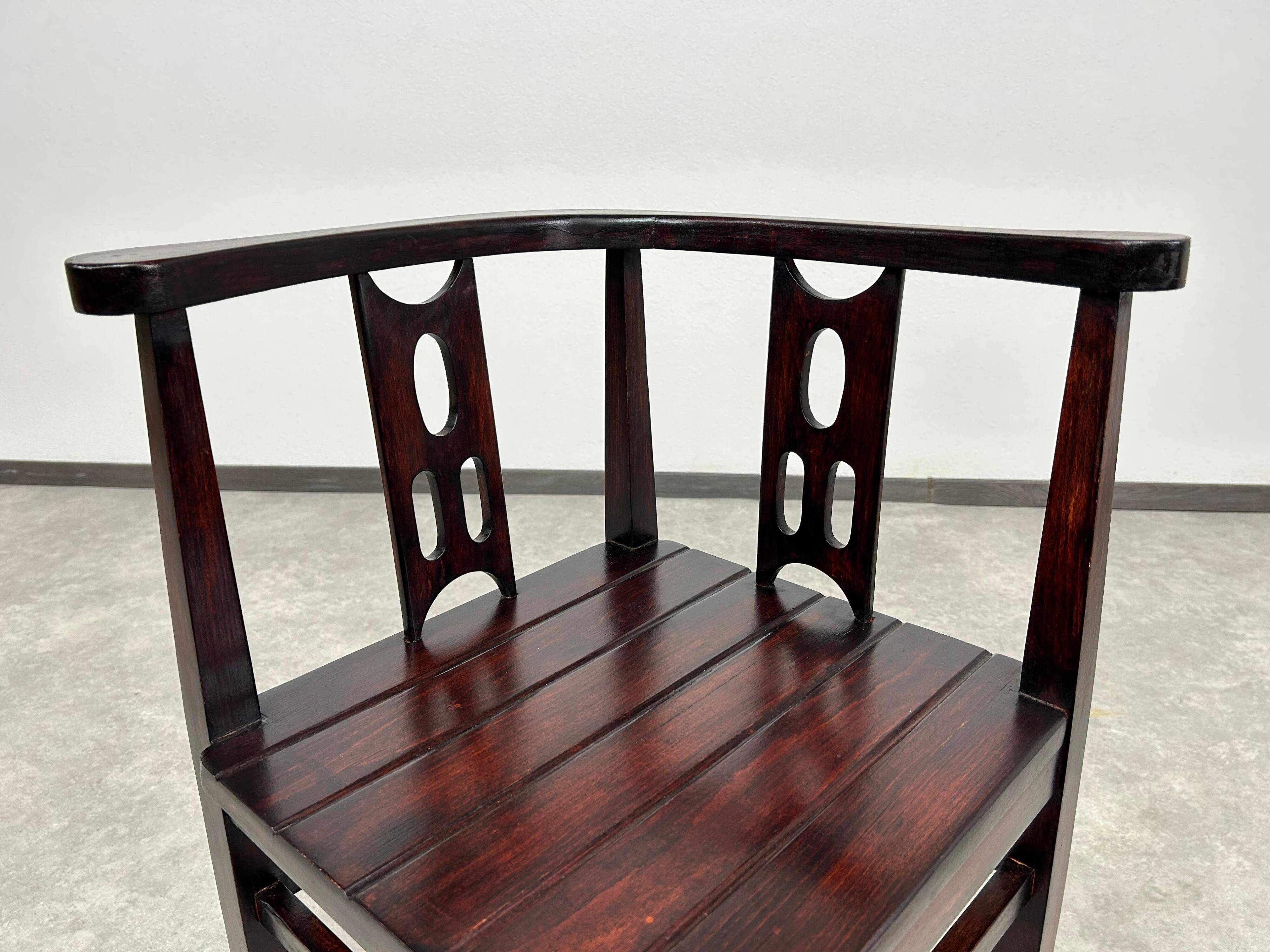 Fauteuil d'angle Jugendstil attribué à Josef Hoffmann