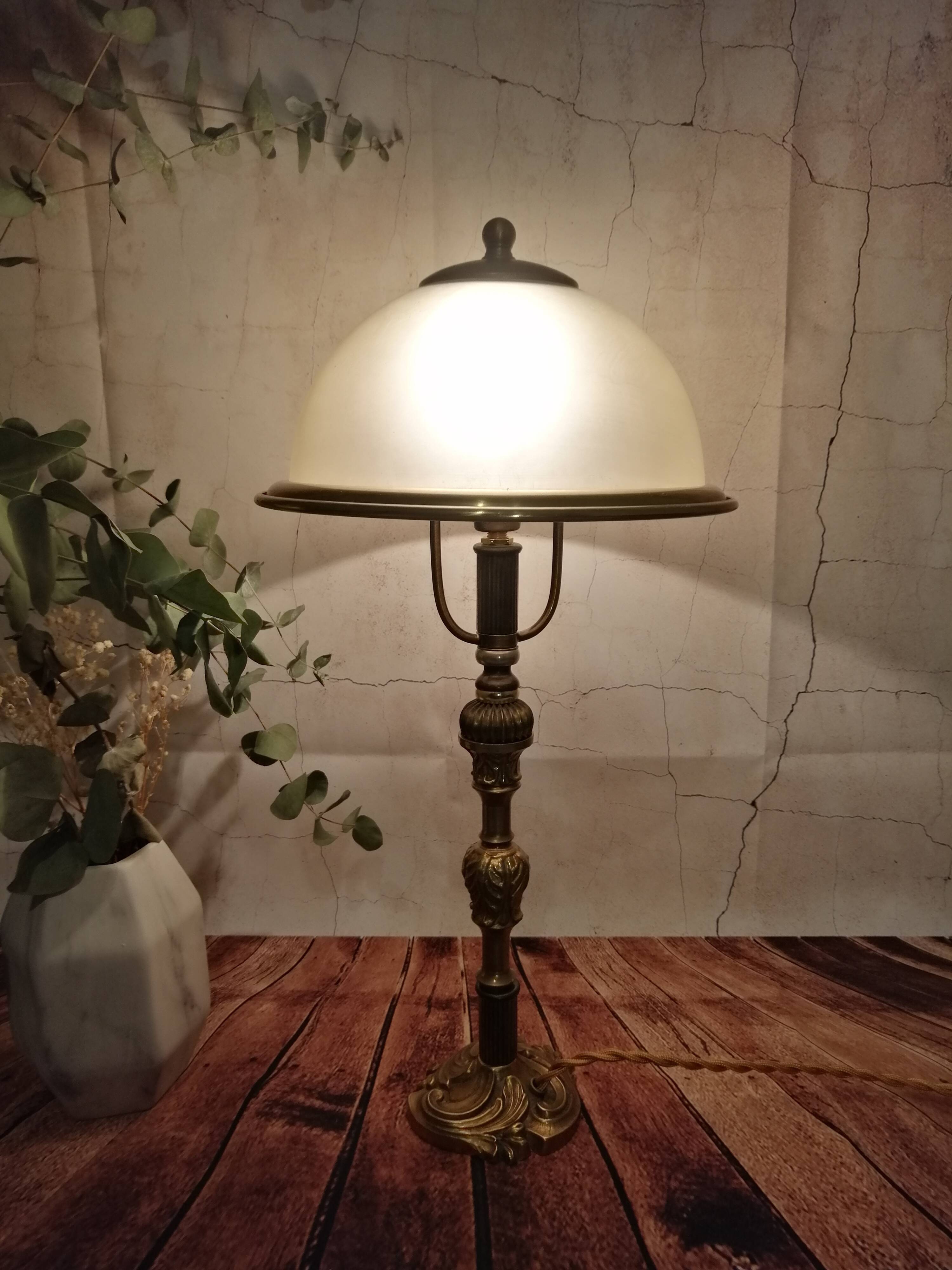 Lampe champignon ancienne en verre et laiton