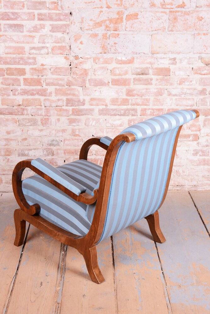 Biedermeier Armchairs in Oak, Spruce and Walnut, Austria, 1830s, Set of 2