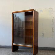 1940's Italian cabinet credenza bar display with glass door art deco style