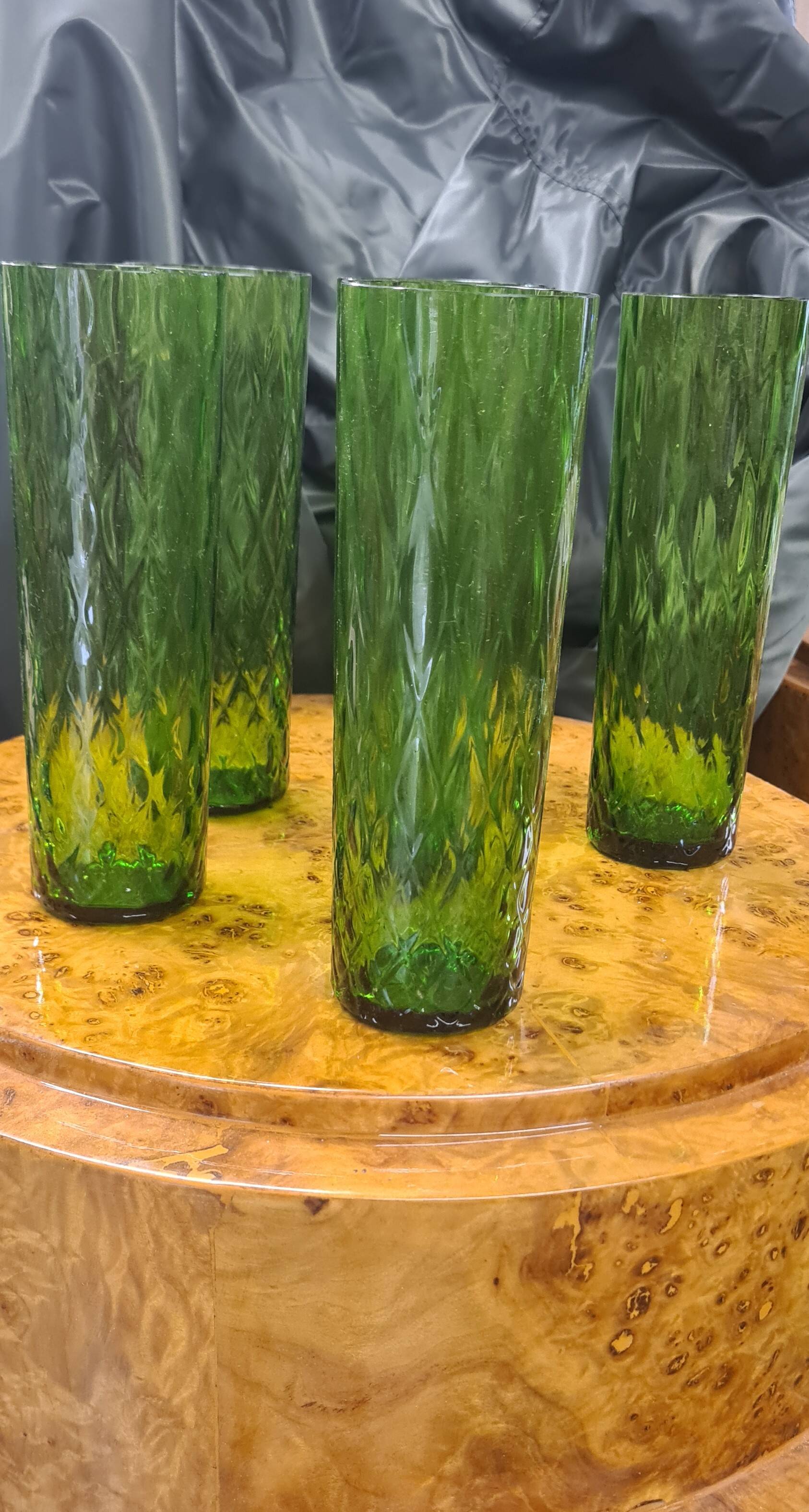 Emerald crystal glass 1970 faceted, very good condition 19x6