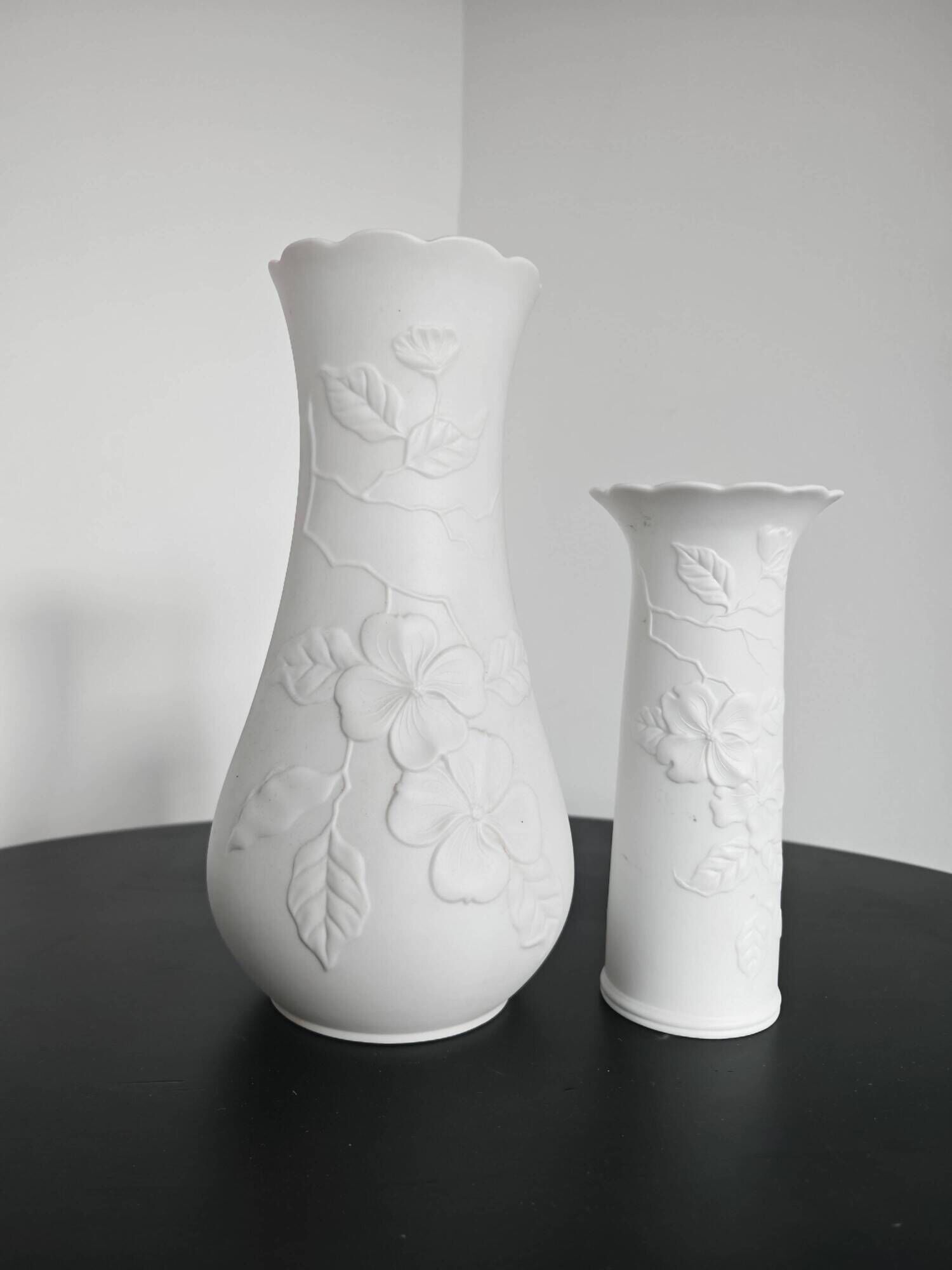 Set of 3 biscuit porcelain vases mid-century Manfred Frey Kaiser