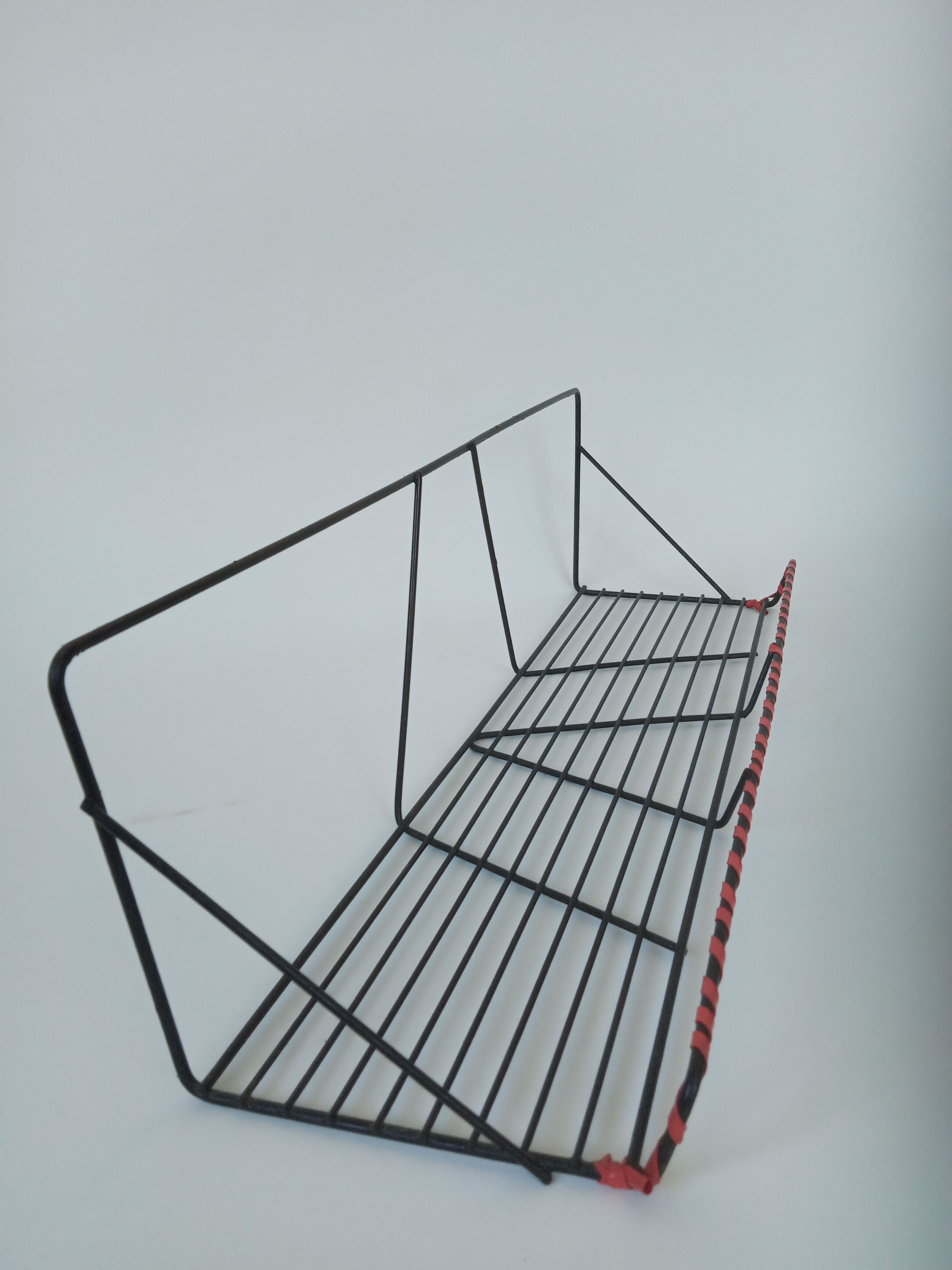 Vintage wall shelf made of metal wire