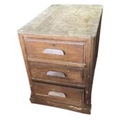 Ancien meuble de métier, rangement, 3 tiroirs