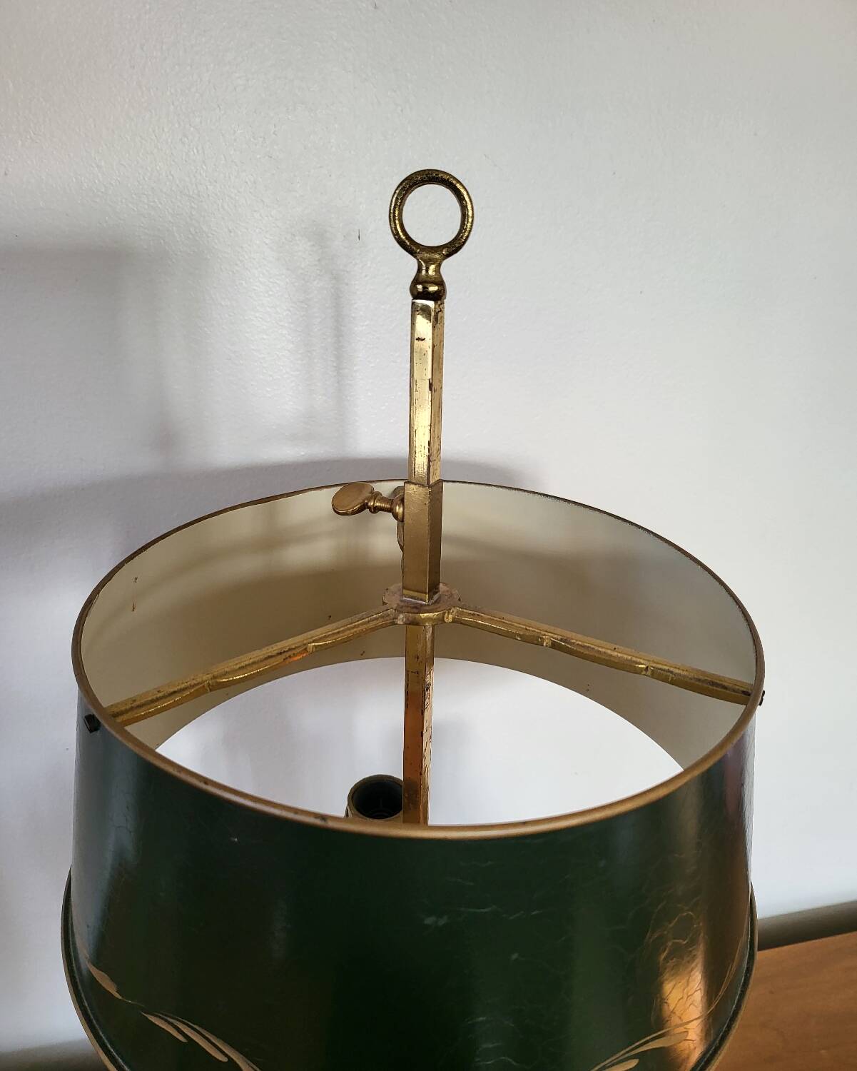 Antique Empire Style Bouillotte Lamp in brass and tin