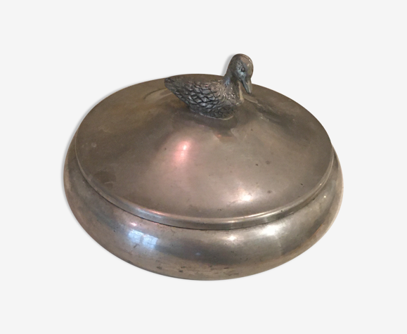 Boîte en étain