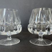 Deux verres à alcool en cristal