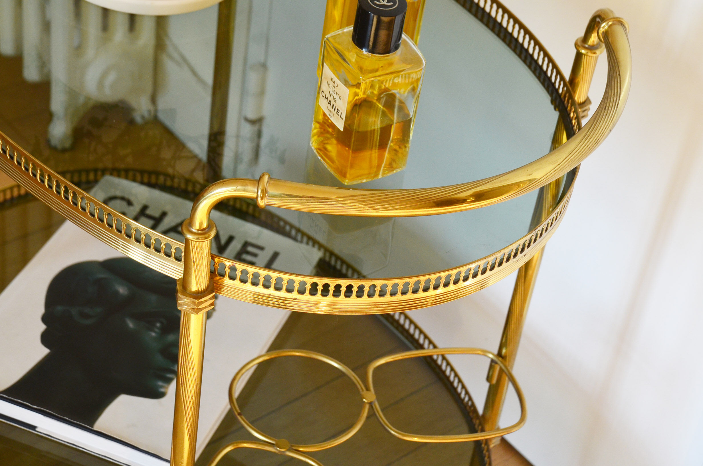 Skateboard brass glass 60 years serving