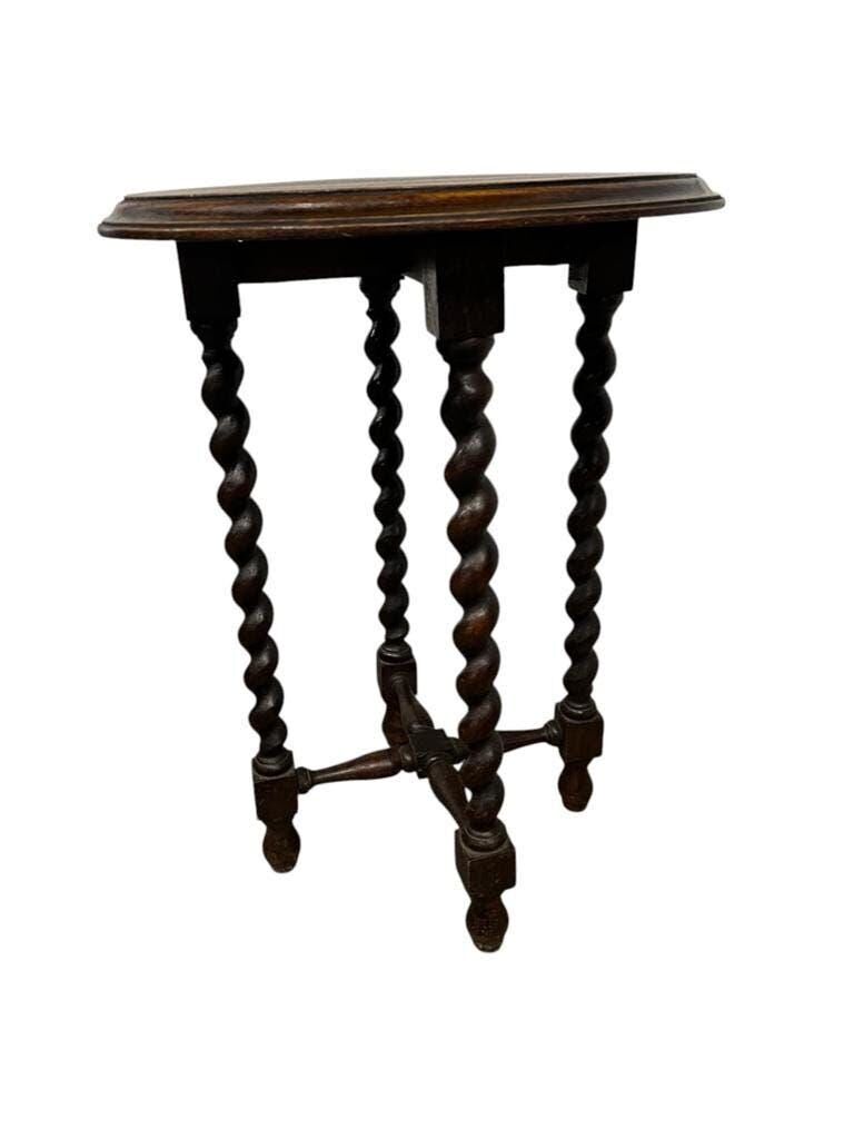 Vintage wooden side table / plant table