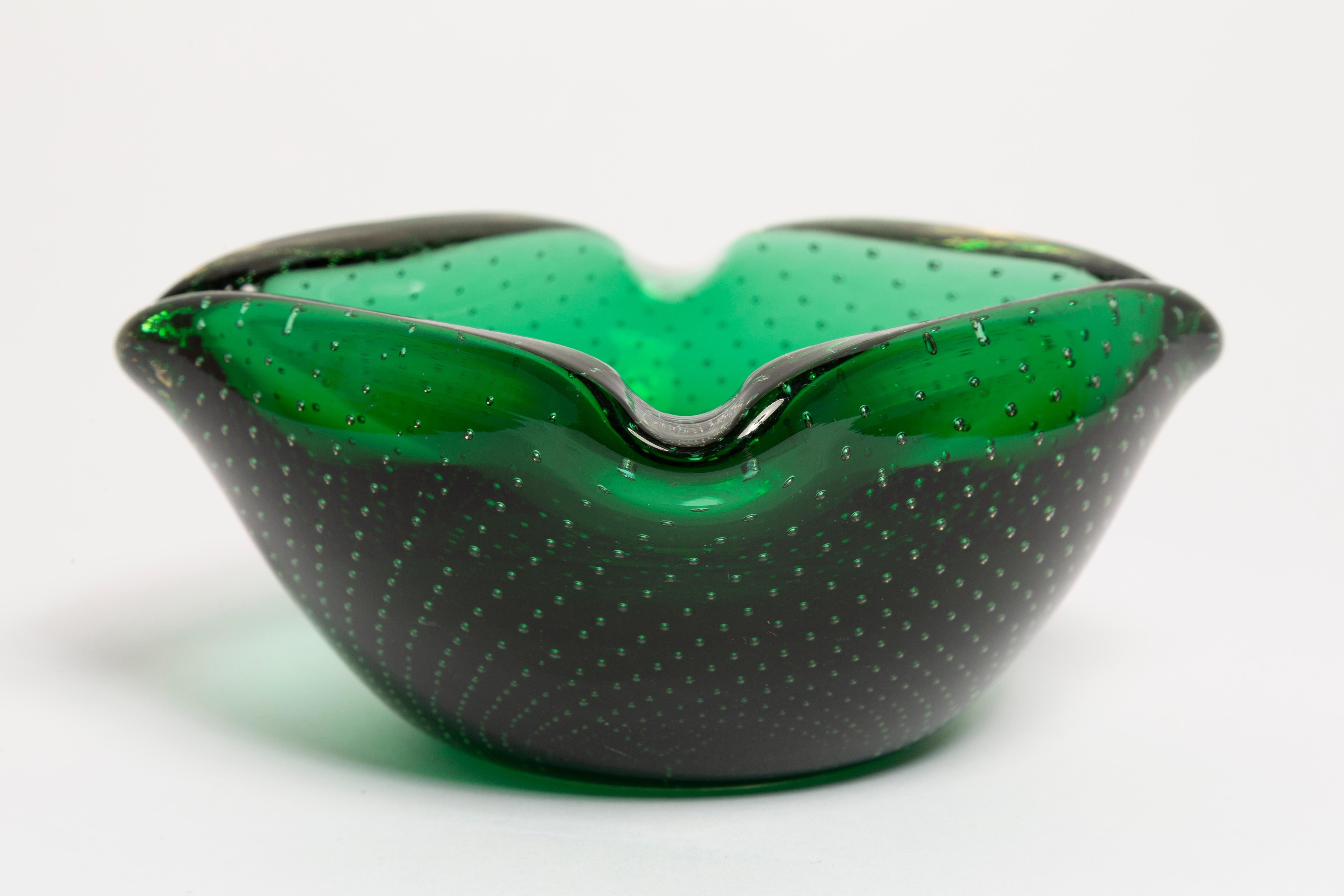 Green glass ashtray mid-century, Italy, 1970s