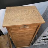 Curtain filing cabinet