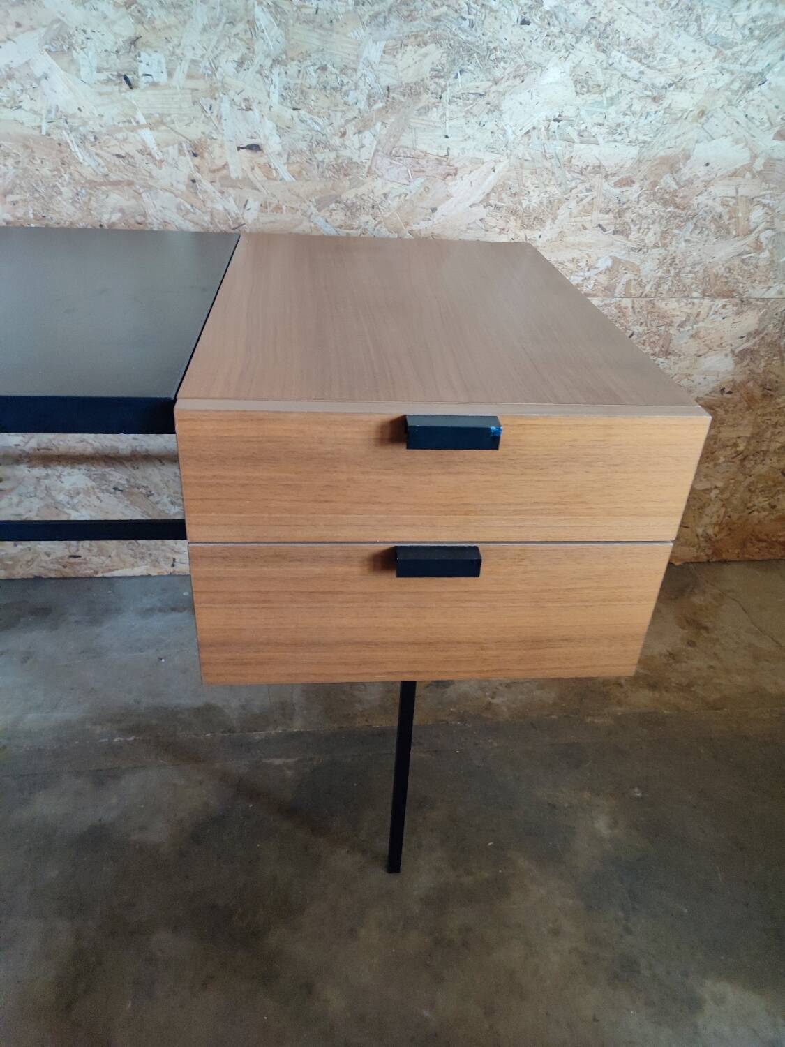 Office CM 141 by Paulin Pierre