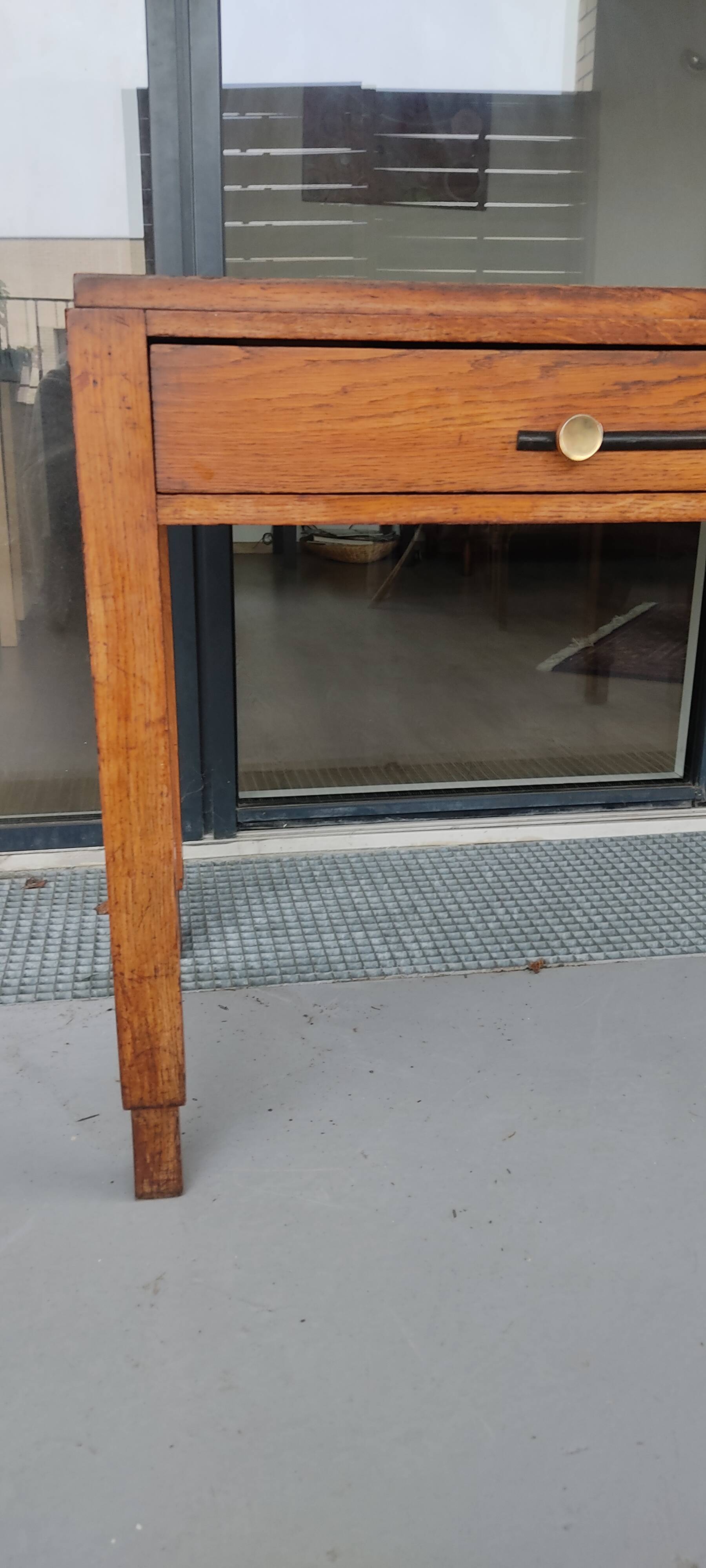 Bureau en bois