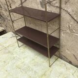 Shelf mado style