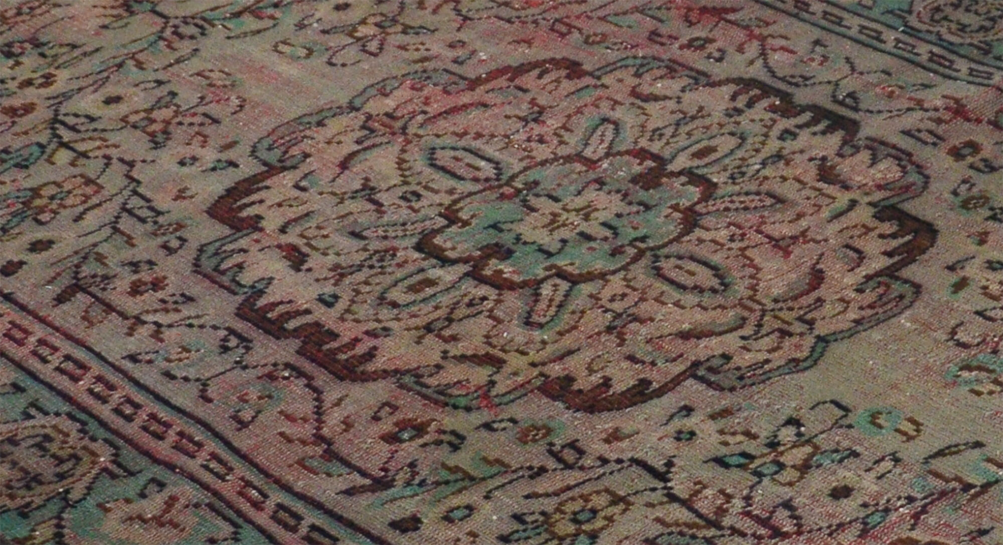 Anatolian handmade vintage rug 265 cm x 170 cm