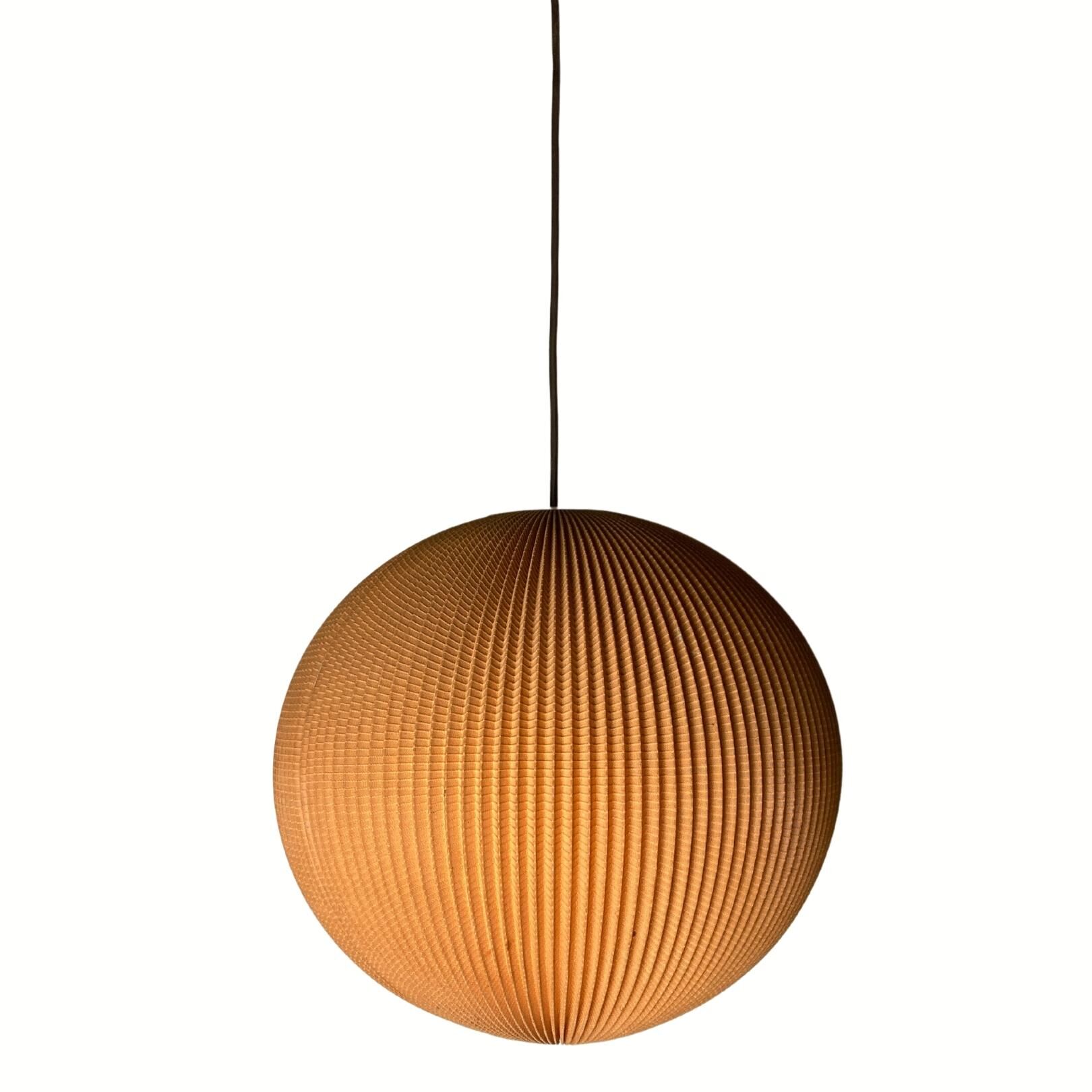 Space age cocoon plisse pendant lamps, 1960s