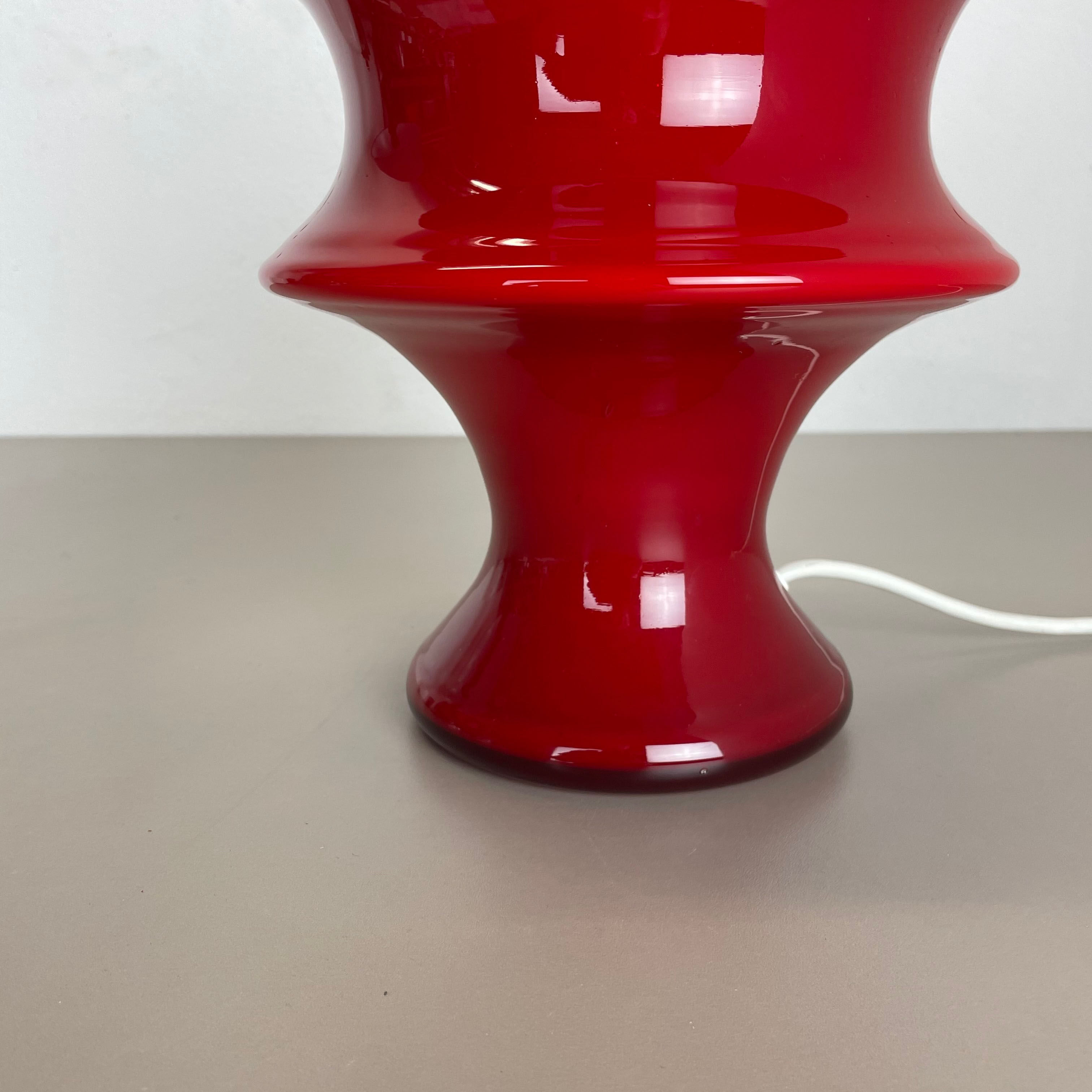 "Mushroom" Red Glass Table Desktop Light Made Hustadt Lights, Germany, 1970 No.2