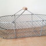 Metal wire basket