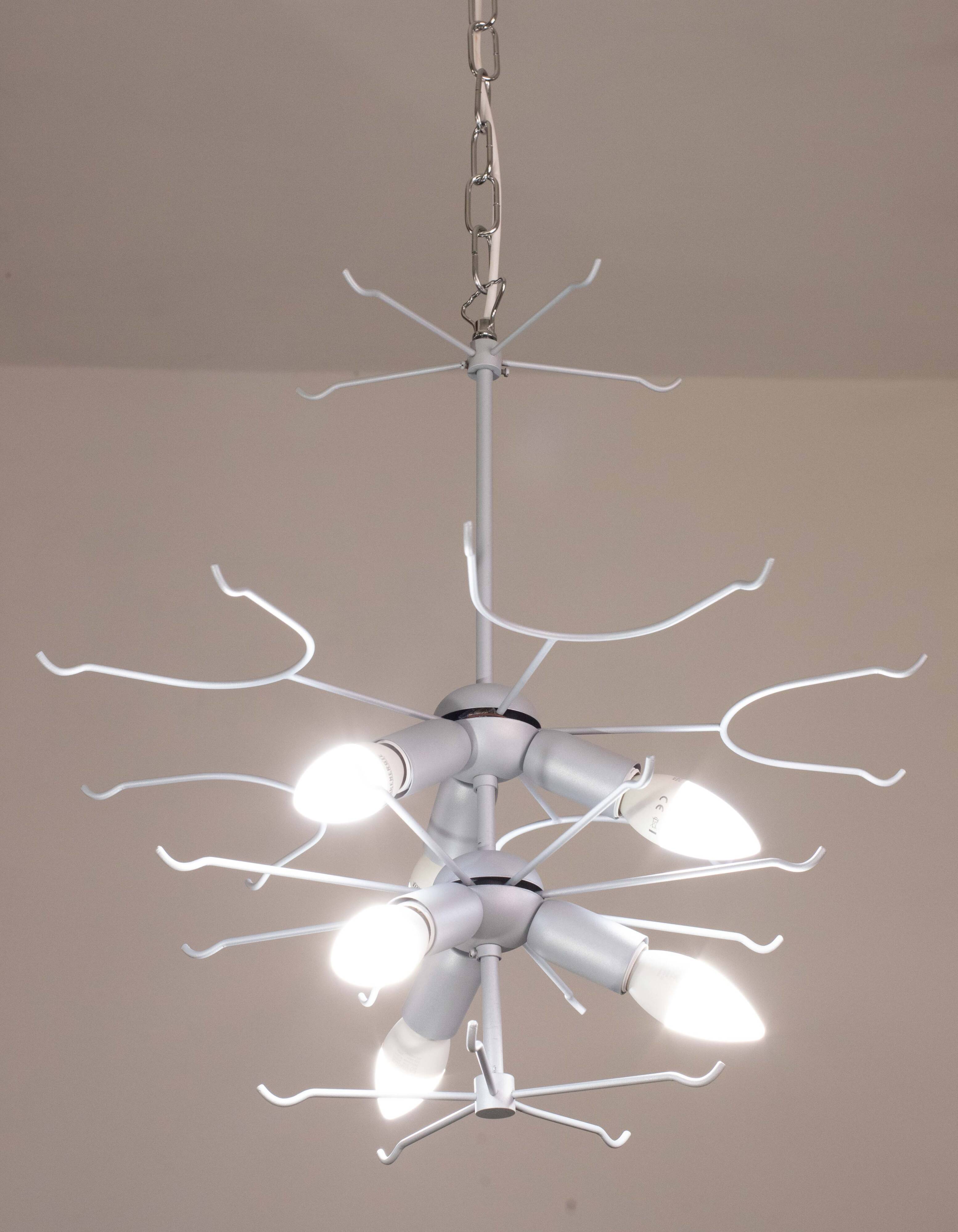 Vistosi White Murano Glass teardrop-shaped discs Chandelier, Italy, 1970s