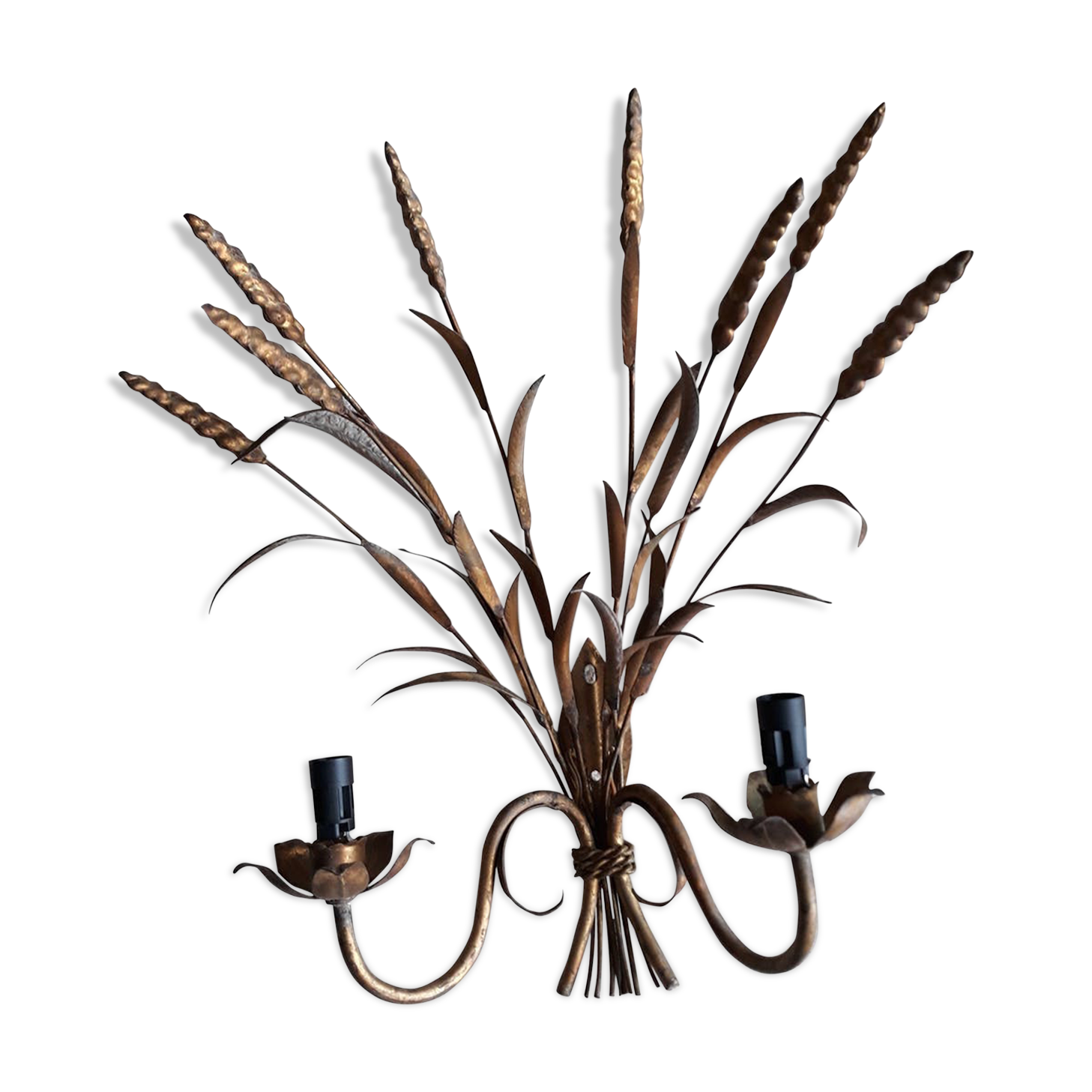 Applies sheaves of wheat brass vintage