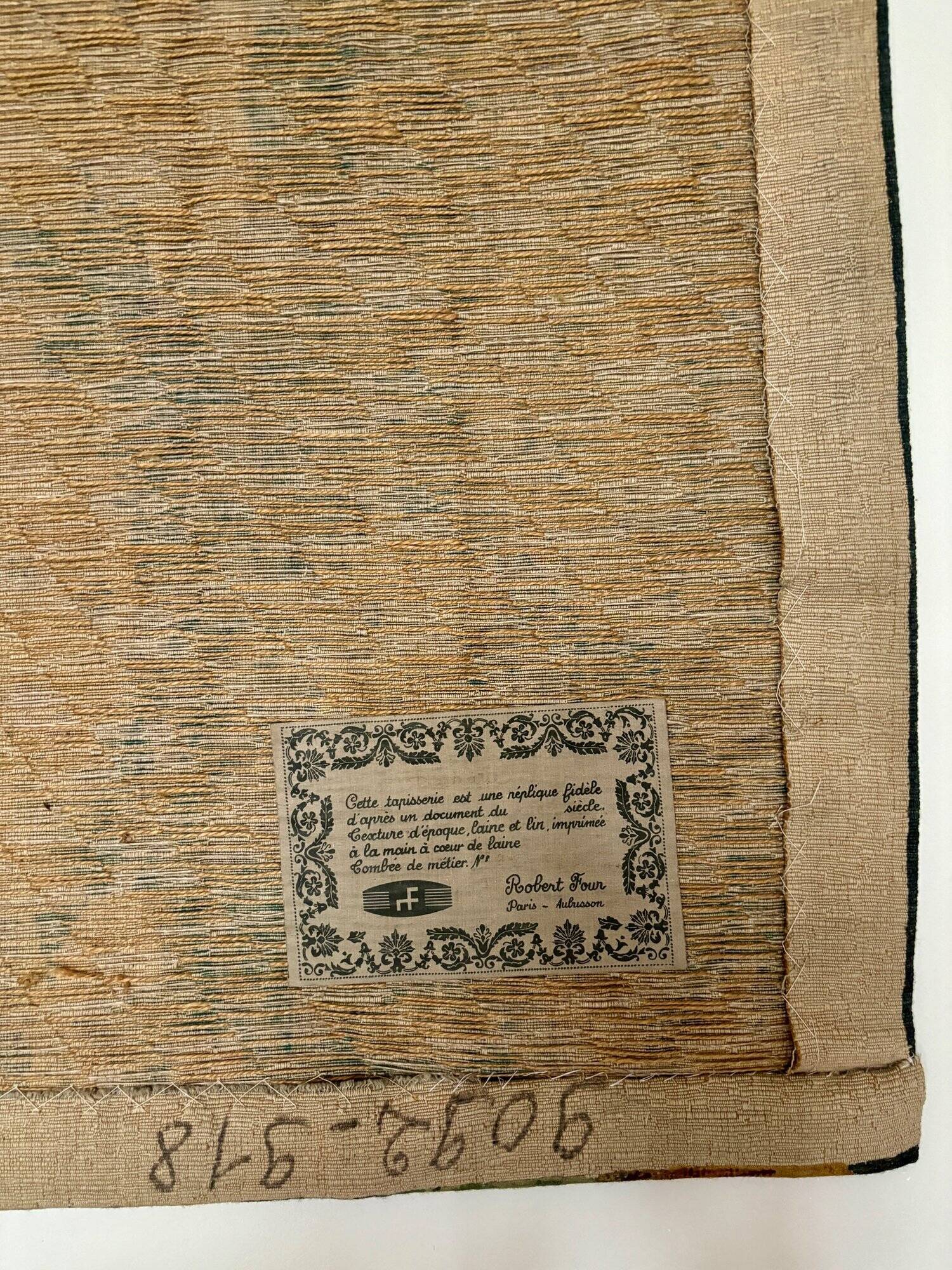 Aubusson tapestry from the Robert Four factory in wool and linen after "The Bestiary"