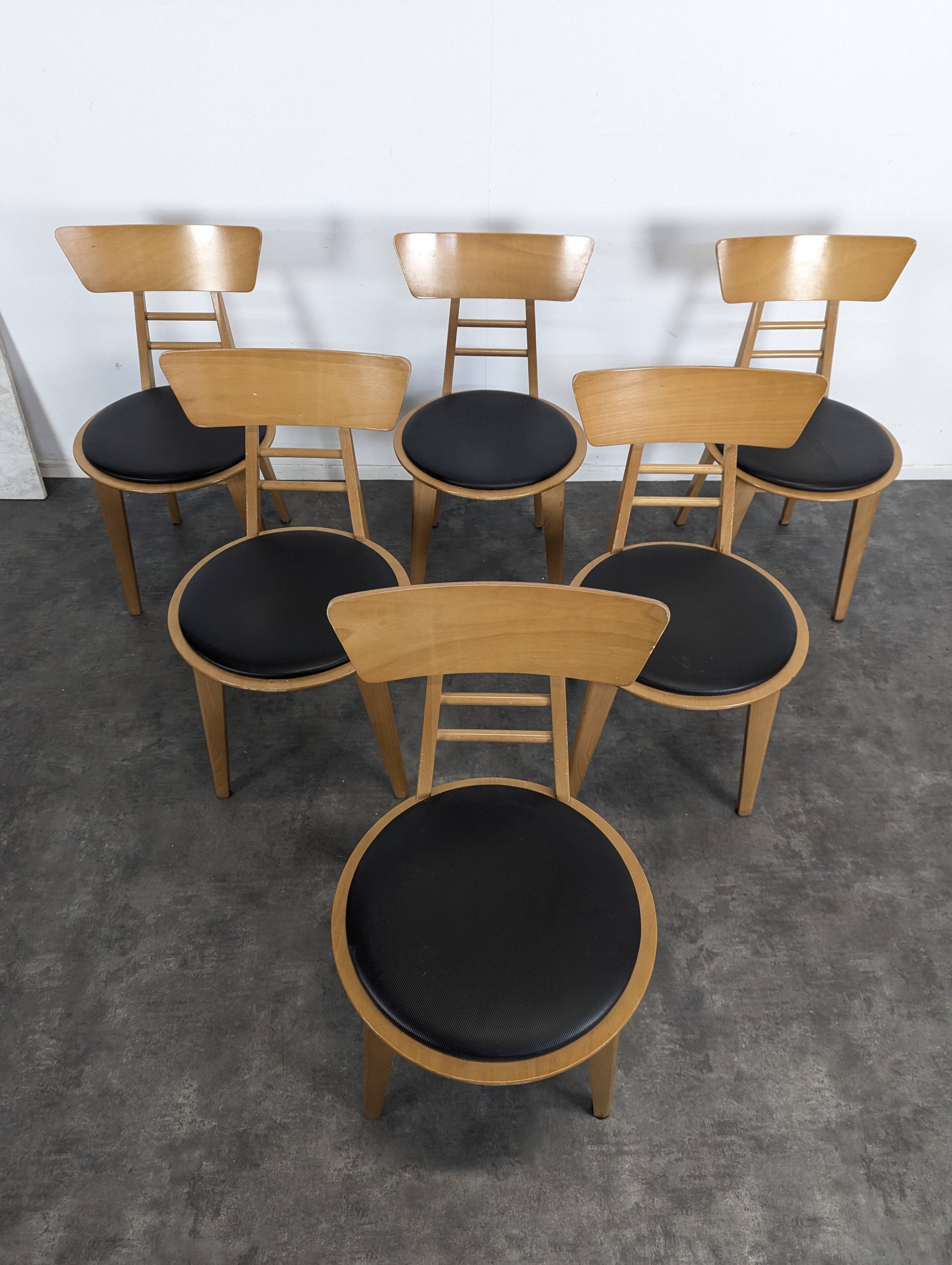 Set of 6 chairs published by Ton.