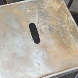 Paire de tabourets en métal